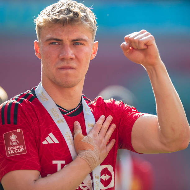 在困难中找 在困难中找