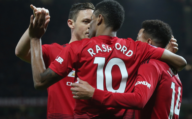 球在国际舞 球在国际舞